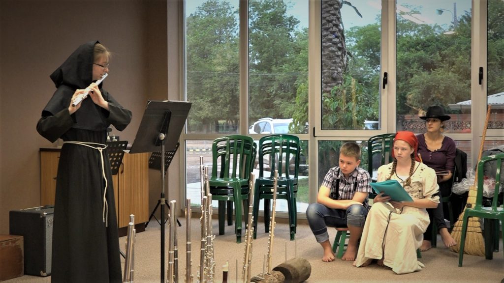 Loma Plata: Ofrecerán concierto de Hansel y Gretel con más de 20 variaciones musicales Loma Plata: Ofrecerán concierto de Hansel y Gretel con más de 20 variaciones musicales