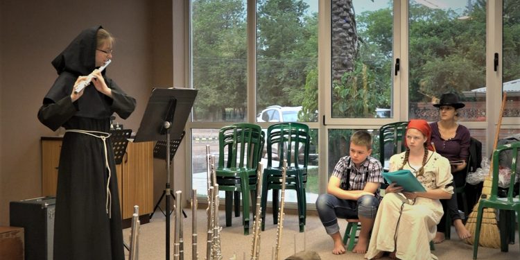 Loma Plata: Ofrecerán concierto de Hansel y Gretel con más de 20 variaciones musicales Loma Plata: Ofrecerán concierto de Hansel y Gretel con más de 20 variaciones musicales