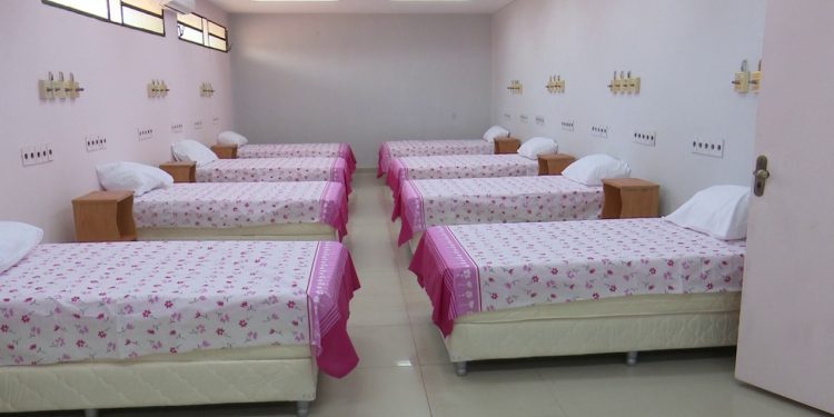 Inauguran albergue para madres de bebés internados en terapia neonatal