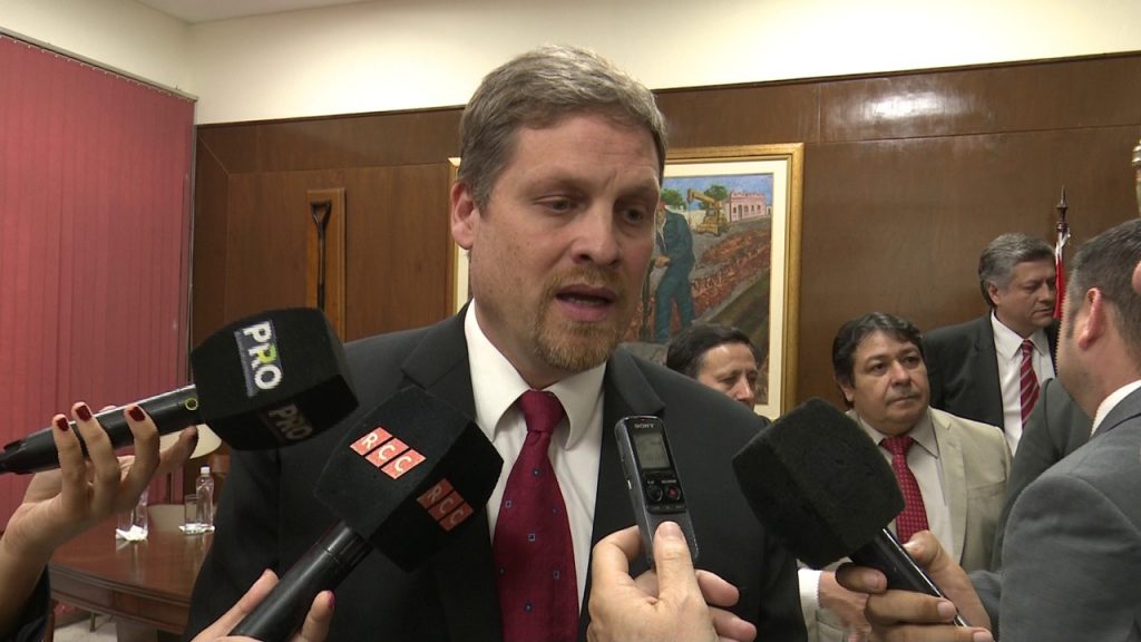 ESSAP emplaza a Aqualogy para entrega de softwares