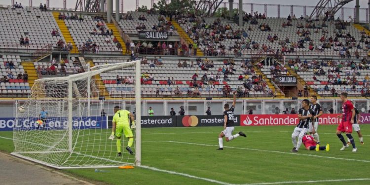 Cerro cayó ante el Zamora y perdió el invicto en la Libertadores