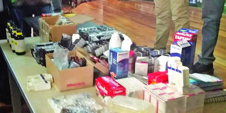 Desarticulan red boliviano-peruana de traficantes de medicamentos