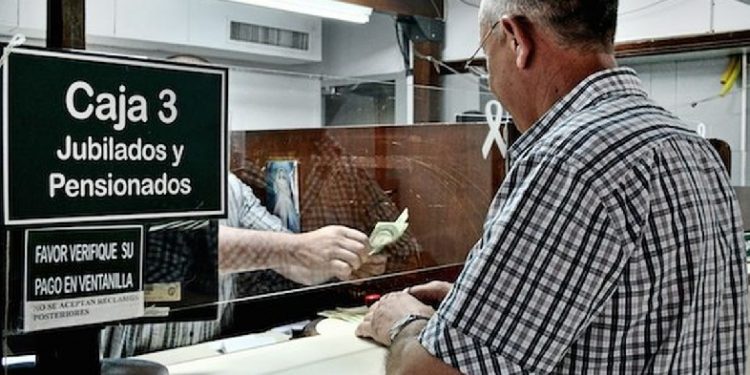 Jubilados y herederos percibirán sus haberes el lunes 29 y martes 30
