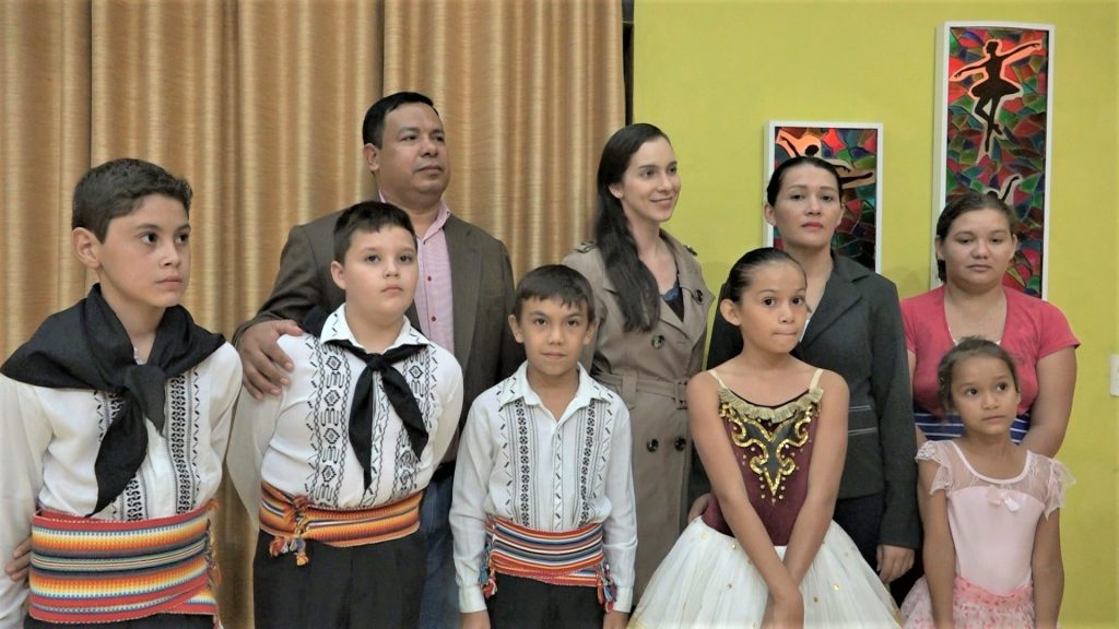 Gobernación de Boquerón brindó becas para danza en Filadelfia Gobernación de Boquerón brindó becas para danza en Filadelfia