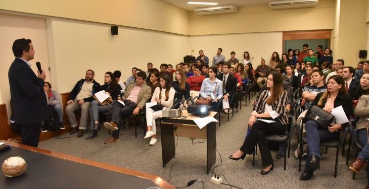 Becal cierra plazo de postulaciones a primera convocatoria de intercambio