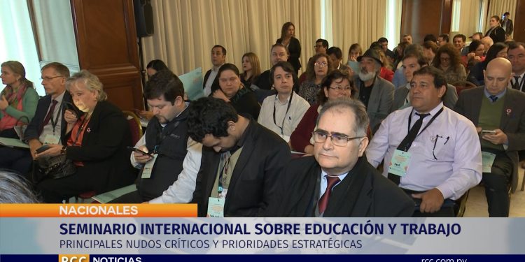 Gobierno busca educar con enfoque al trabajo acorde a exigencias globales