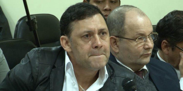 Frente Guasu anuncia que acompañará pérdida de investidura de Víctor Bogado Frente Guasu anuncia que acompañará pérdida de investidura de Víctor Bogado