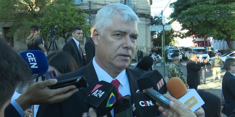 Ministro Wiens asegura estar trabajando en mejorar la ejecución de obras