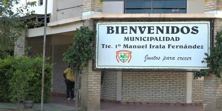 Irala Fernández presentó con atraso rendición de recursos ante Contraloría Irala Fernández presentó con atraso rendición de recursos ante Contraloría