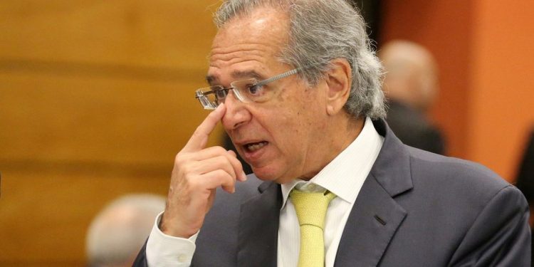 Ministro de Economía de Brasil afirma que renunciará si reforma jubilatoria fracasa