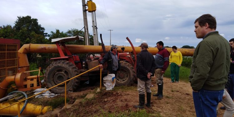 Yacyretá instala 12 motobombas para acelerar drenaje en Pilar