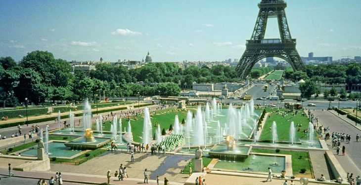 París prohíbe el tabaco en algunos parques y jardines