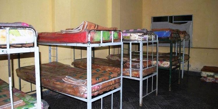 Ante frente frío habilitan refugio para personas en situación de calle