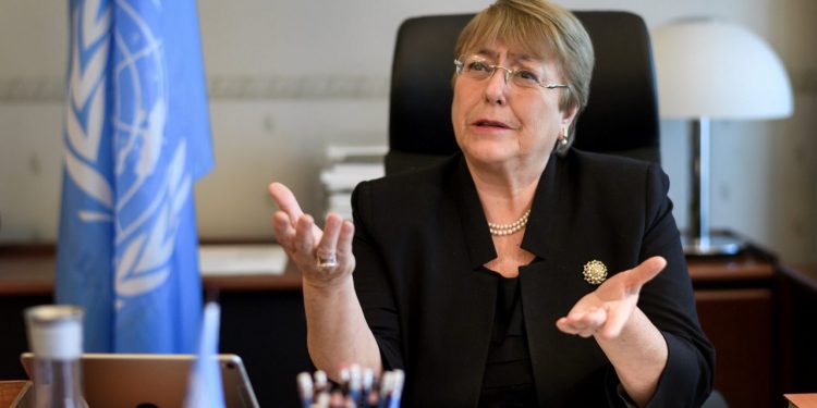 Bachelet comienza visita a Venezuela en medio de crecientes denuncias sobre violaciones a DDHH
