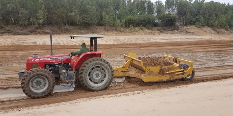 Pese a lluvias contratistas continuaron los trabajos en zona del Pilcomayo