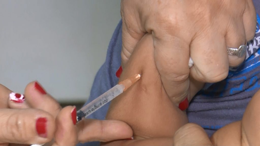 Gobierno insta a vacunarse ante ingreso de sarampión tras Copa América