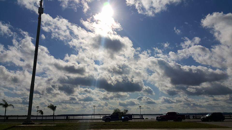 Jornada cálida, hasta calurosa en el Chaco, y sin probabilidades de lluvia