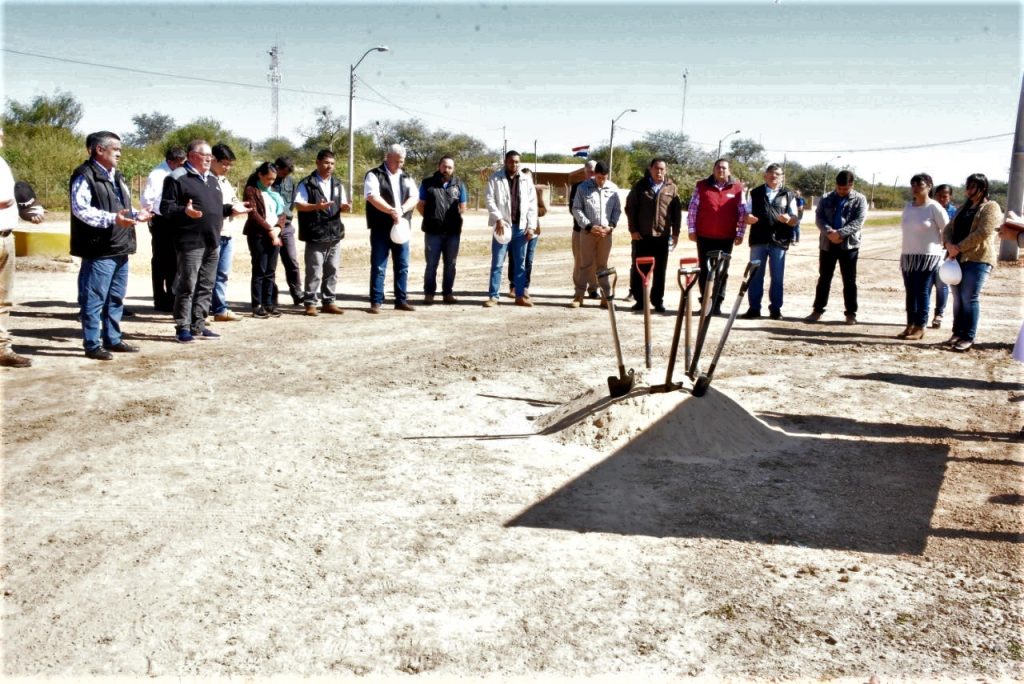 Dan palada inicial a nueva pavimentación en Mariscal Estigarribia