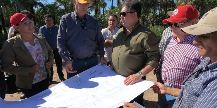 MOPC y DINAC prevén construir un nuevo aeropuerto en Carmelo Peralta