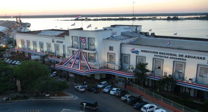 Aduanas aumenta recaudación por importaciones vía courier y rendimiento tributario Aduanas aumenta recaudación por importaciones vía courier y rendimiento tributario