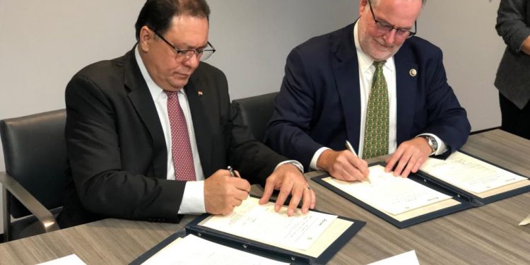 Itaipú invertirá 30 millones de dólares en Centro Ambiental de 71 hectáreas