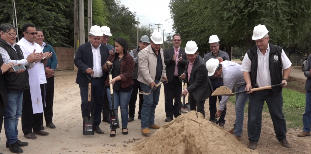 Se realizó palada inicial de primera pavimentación en Mariscal Estigarribia Se realizó palada inicial de primera pavimentación en Mariscal Estigarribia