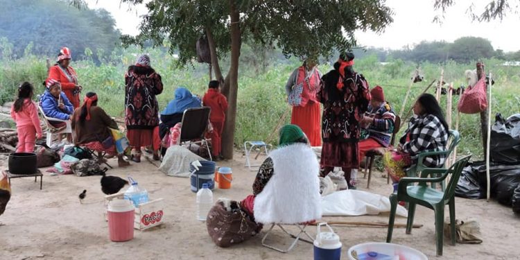 Realizan jornada solidaria con asistencias para familias de Uj’e Lhavos Realizan jornada solidaria con asistencias para familias de Uj’e Lhavos