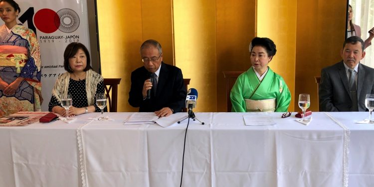 Kimono Show trae a escena música, tradición y novedades