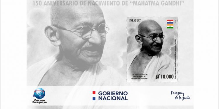 Ponen en circulación estampillas de Mahatma Gandhi