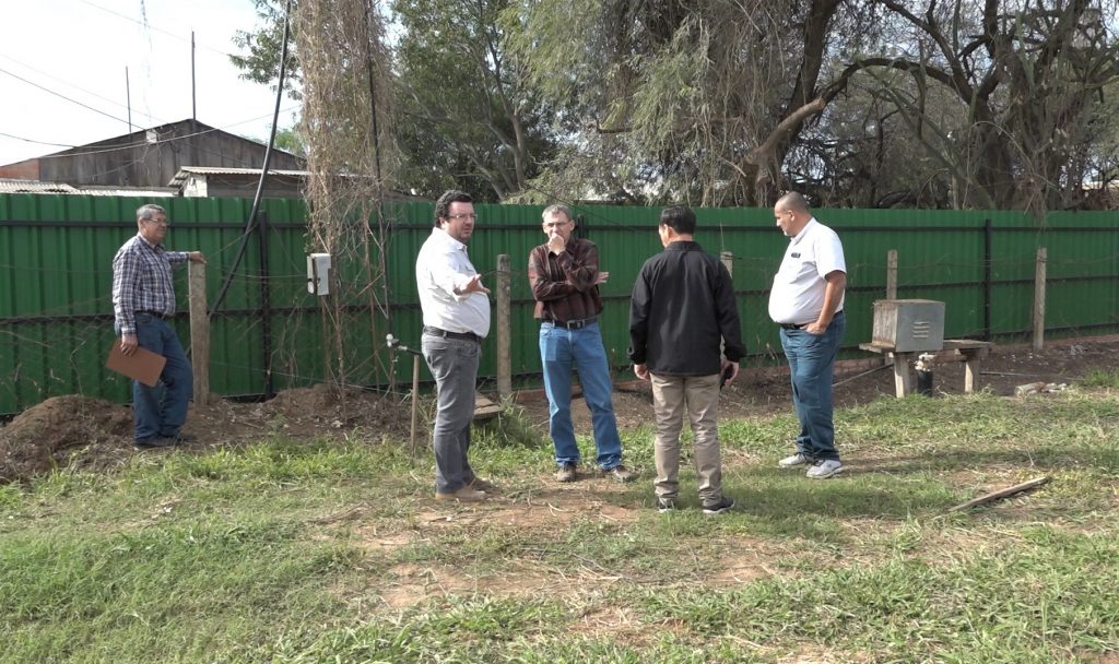 Vecinos del Barrio Centro solicitan construcción de veredas en Filadelfia Vecinos del Barrio Centro solicitan construcción de veredas en Filadelfia