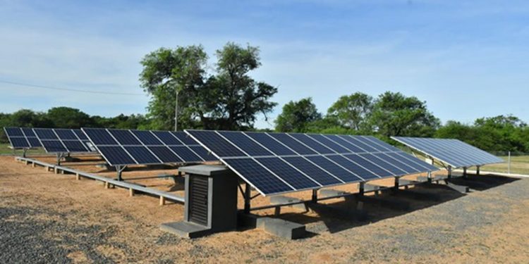 Diputada chaqueña pide al MOPC llevar a cabo el proyecto de paneles solares para Alto Paraguay