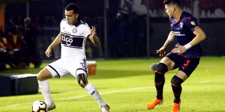 Olimpia empató con Liga de Quito y quedó fuera de la Copa Olimpia empató con Liga de Quito y quedó fuera de la Copa