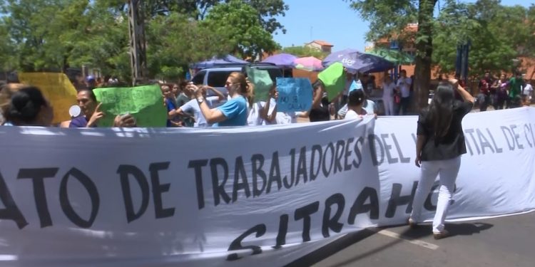 Trabajadores de Clínicas irán huelga el próximo 15 de julio