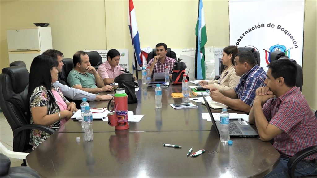 Junta Departamental transfiere recursos para pagos a docentes de Boquerón Junta Departamental transfiere recursos para pagos a docentes de Boquerón