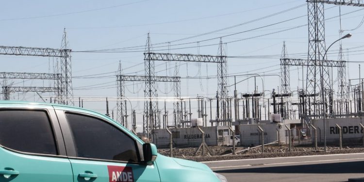 Gobierno garantiza que no subirán las tarifas de la ANDE