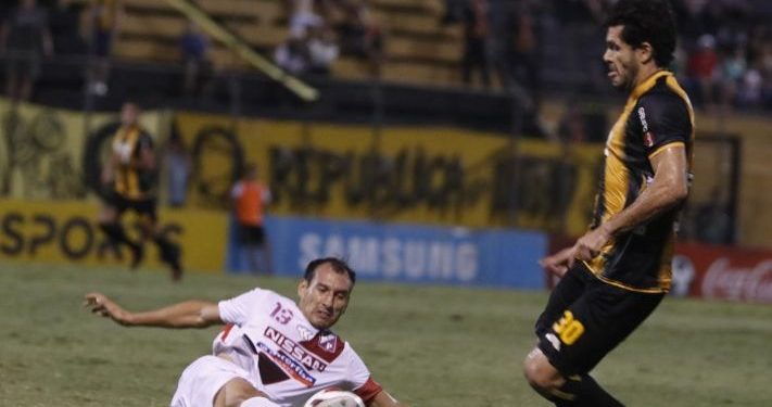 Guaraní recibe a River en arranque del Clausura