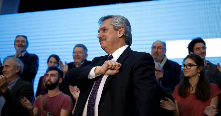 Los sondeos en Argentina ratifican polarización entre Macri y Fernández Los sondeos en Argentina ratifican polarización entre Macri y Fernández