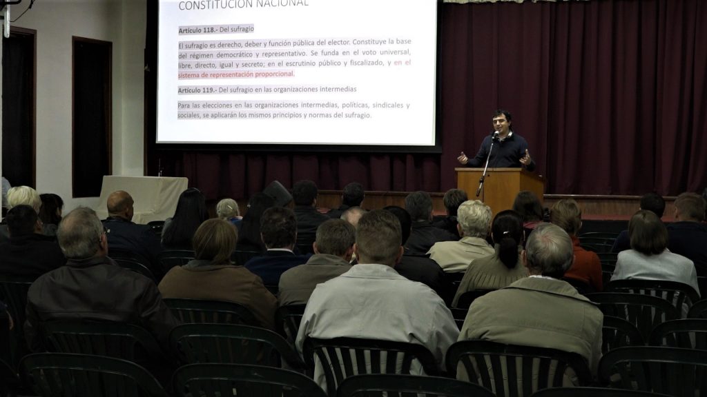 Realizan charla informativa con miras a elecciones municipales en Filadelfia Realizan charla informativa con miras a elecciones municipales en Filadelfia