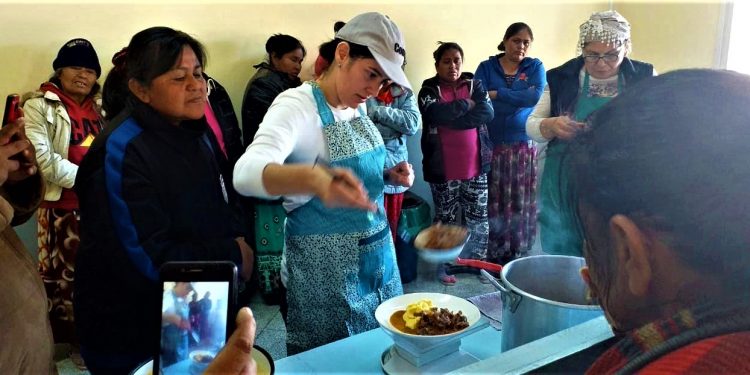 Realizan capacitación para puesta en marcha de almuerzo escolar en Mariscal