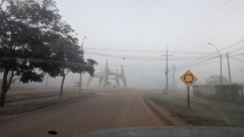 Anuncian un día frío con vientos del sur y precipitaciones