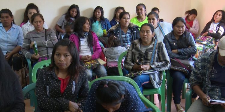 Gobierno rinde cuentas a pueblos indígenas