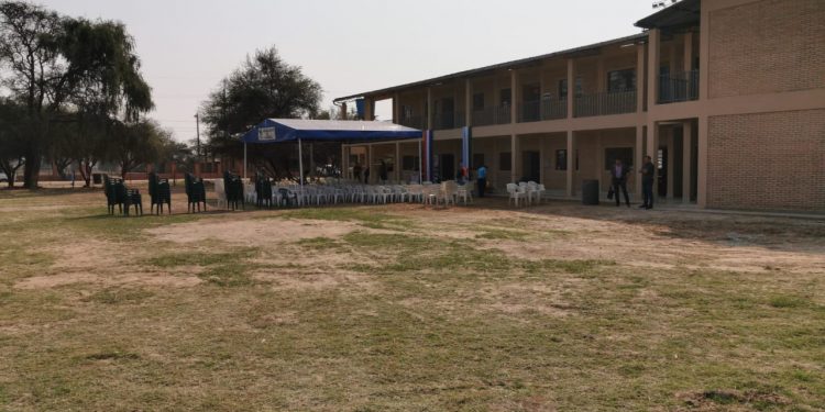 Ante falta de espacios habilitaron nuevo edificio en el Colegio Héroes del Chaco Ante falta de espacios habilitaron nuevo edificio en el Colegio Héroes del Chaco