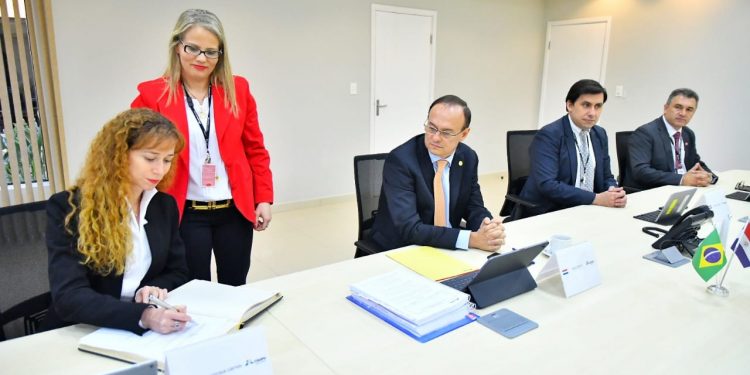 Asumieron nuevos integrantes del Consejo de Administración de la ITAIPU Binacional