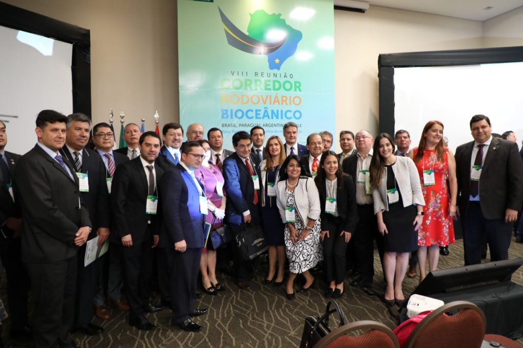 Paraguay ratifica su compromiso de concretar el Corredor Vial Bioceánico
