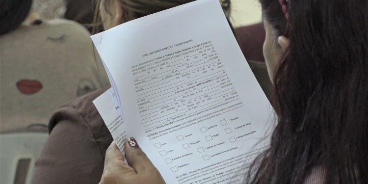 Socializan reglamentación del trabajo doméstico en Boquerón