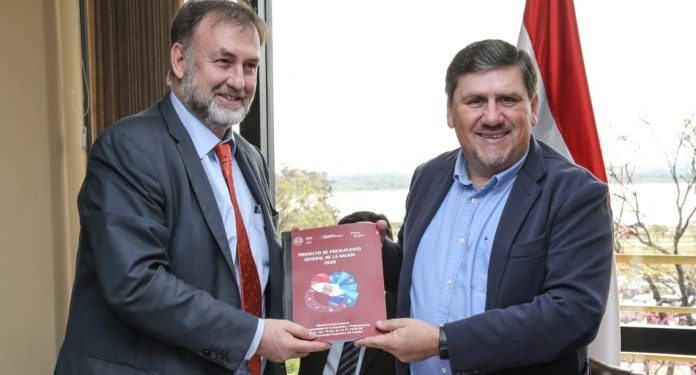 Presupuesto General de la Nación 2020 fue presentado este viernes al Congreso Nacional Presupuesto General de la Nación 2020 fue presentado este viernes al Congreso Nacional