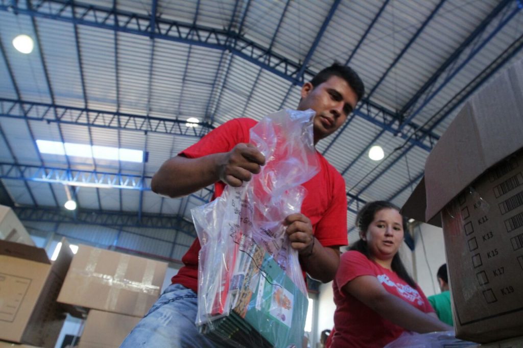 Distribución de kits escolares iniciaría en el Chaco según ministro Petta