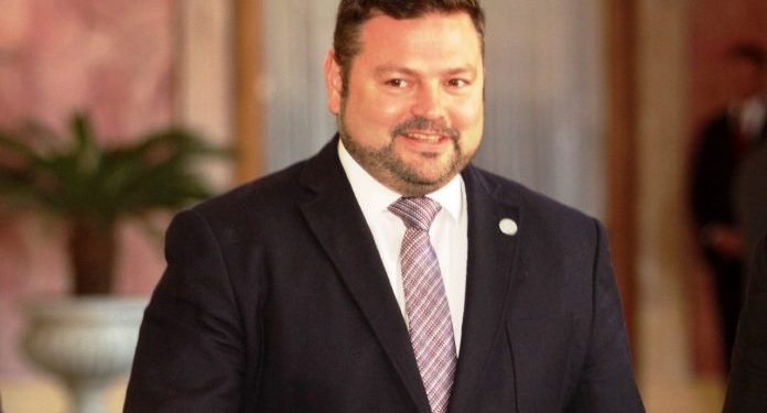 Juan Arrom, Anuncio Martí y Víctor Colmán ya son buscados en Uruguay