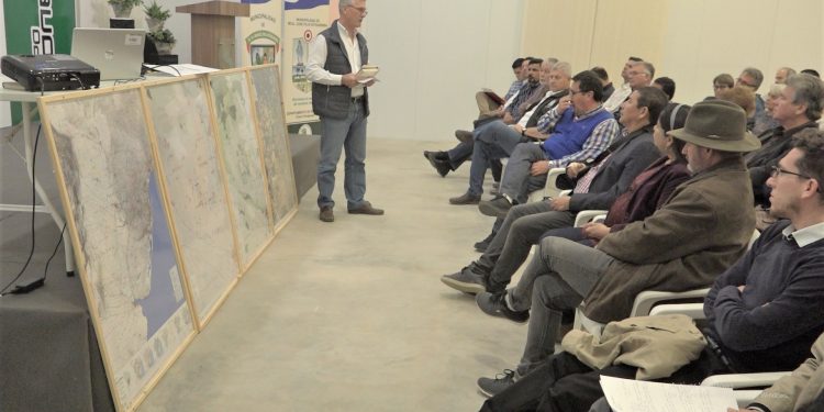 Debaten realidad geopolítica del Chaco