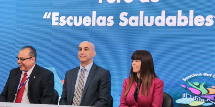 Lanzan foro de escuelas saludables